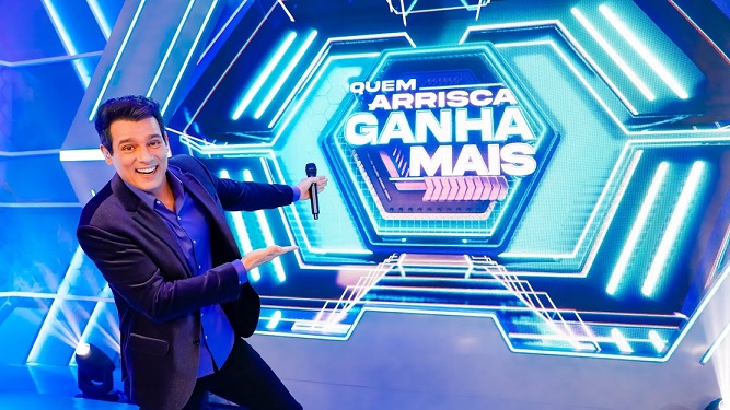 “Domingo Legal” vence três programas da Record e garante o segundo lugar na audiência