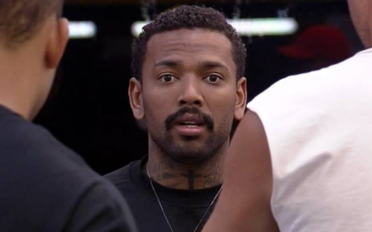 Record decide expulsar Nego do Borel do reality show “A Fazenda 13”