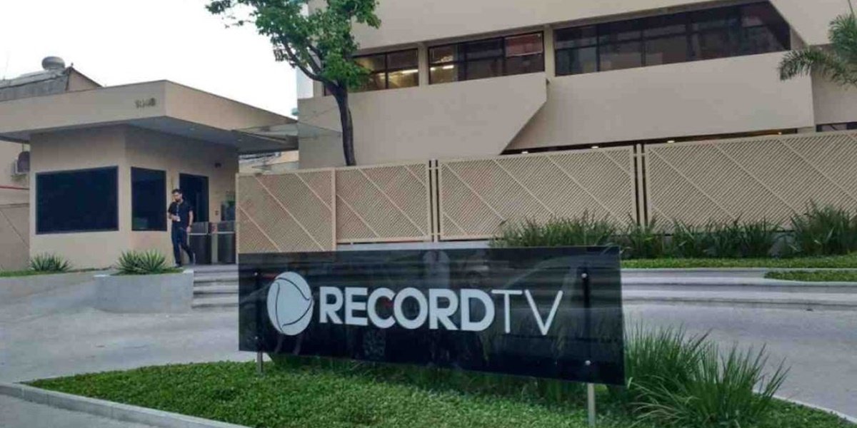 Record TV foi a única emissora na TV aberta que cresceu na audiência no mês de agosto