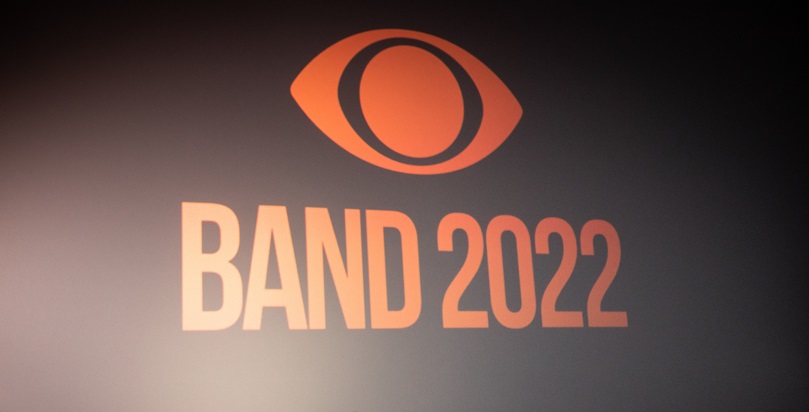 Band abre inscrições para reality show com idosos