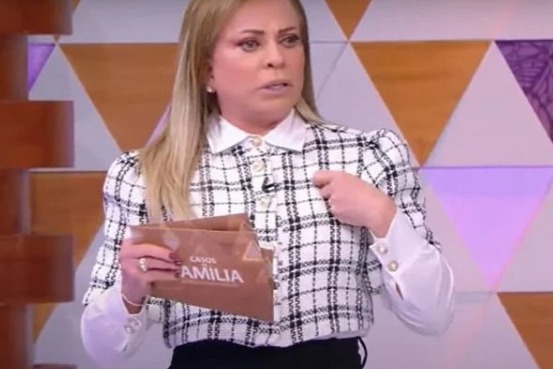 Casal tenta enganar produção e são expulsos por Christina Rocha: “Por que vocês mentiram?”