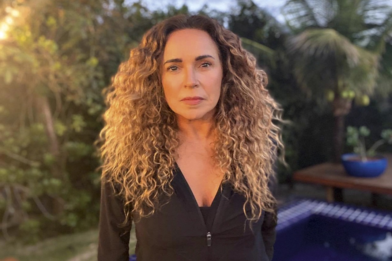 Daniela Mercury revela que comprou sêmen de boi em leilão de Zezé Di Camargo e valor choca