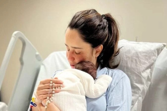 Fernanda Vasconcellos revela terrível perda no dia do nascimento do filho