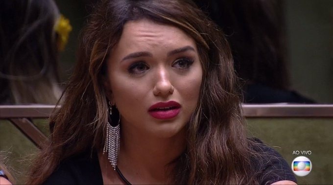 Rafa Kalimann faz publicação sobre a morte de cantora e é criticada: “O que se passa na cabeça?”