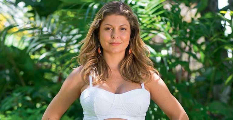 Bárbara Borges revela ter sofrido assédio após posar nua: “Fiquei em pânico”