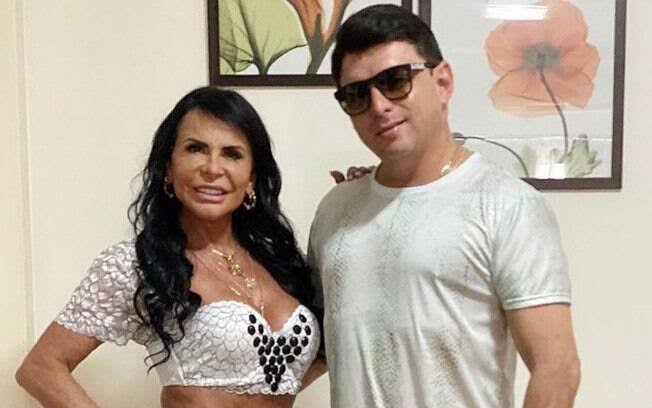 Marido de Gretchen faz lipo HD e mostra resultado na web: “Tá fininho”