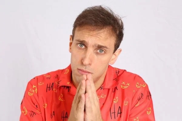 Leo Lins é condenado a pagar indenização para mãe de menino autista e pode ser preso; veja o valor