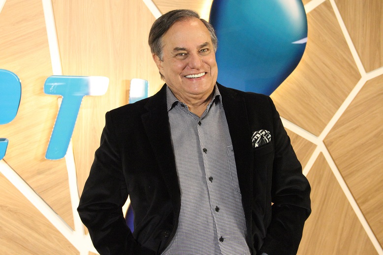 Ronnie Von estreia em outubro na RedeTV!: “Momento de alegria”