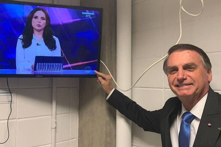 Sem Lula, Bolsonaro será entrevistado no horário nobre do SBT