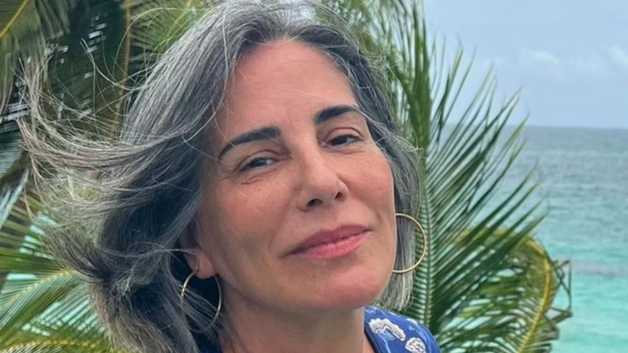 Gloria Pires ensina receita caseira para tirar o cecê: “Fácil demais, né?”