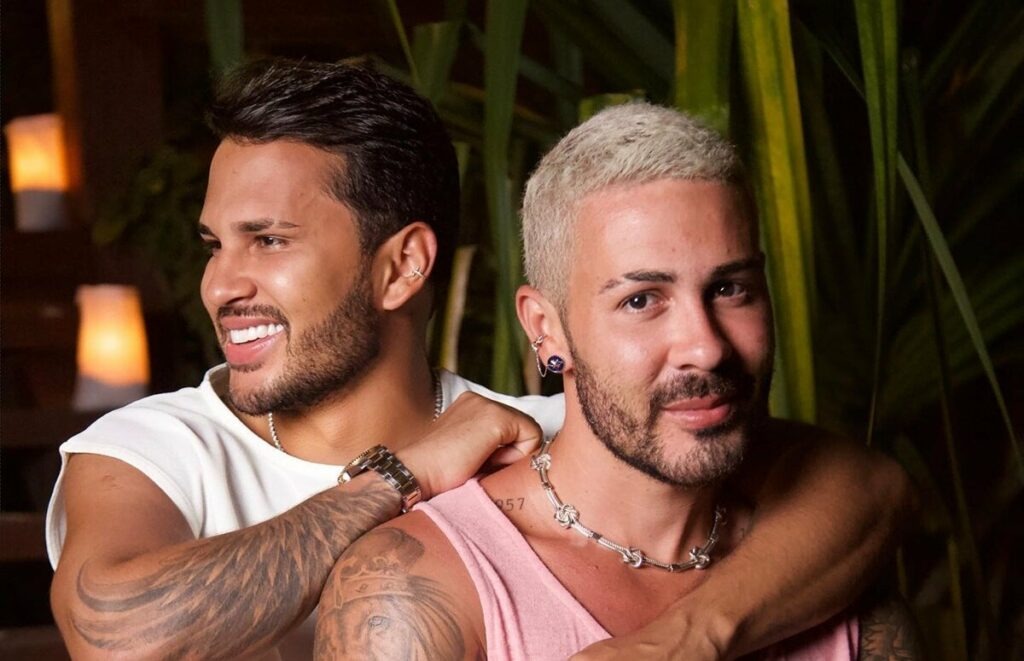 Lucas Guimarães fala sobre sexo com Carlinhos Maia e revela: “Quando a gente chega no quarto, o pau come”
