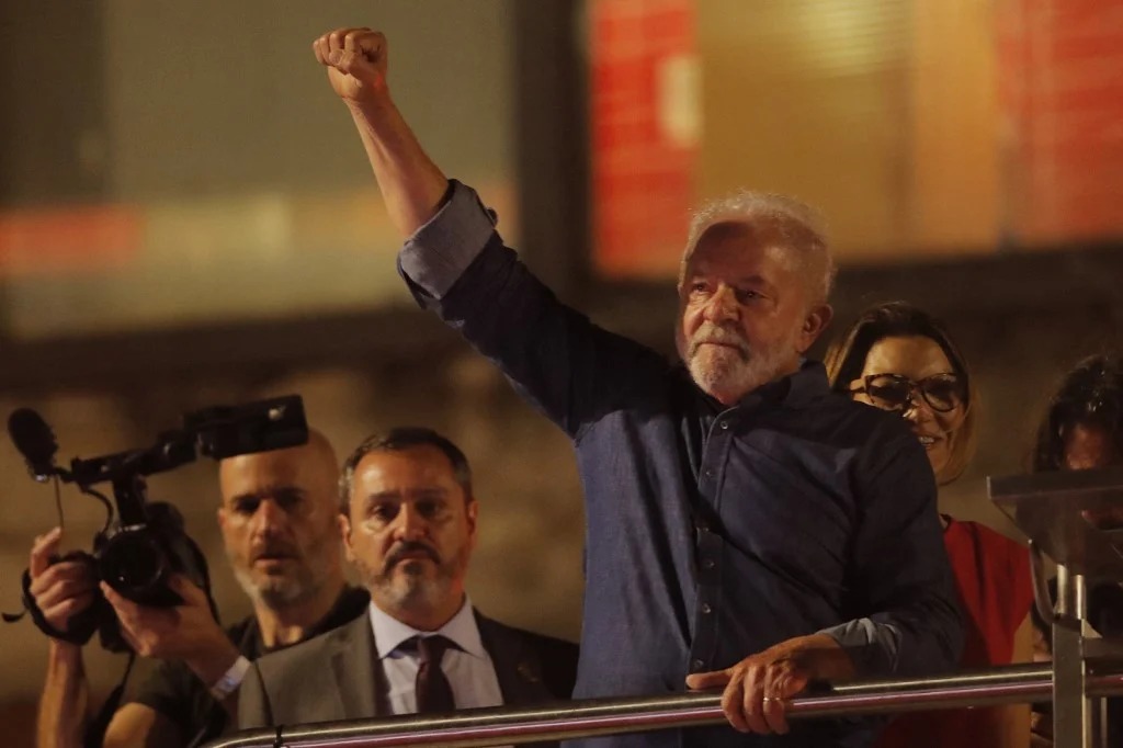 Famosos comemoram a vitória de Lula: “É sobre democracia”
