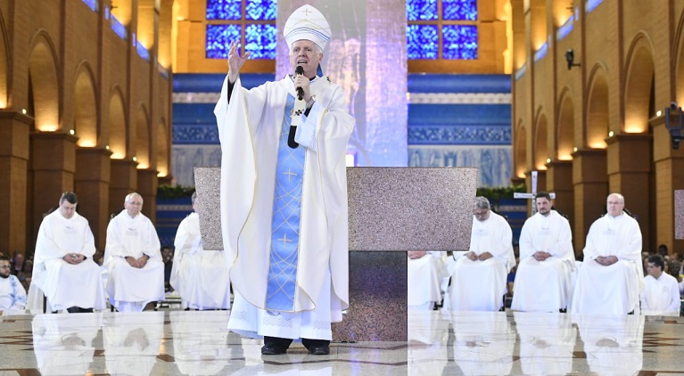 TV Aparecida crava o 4º lugar na audiência com exibição da “Missa Solene” na Festa da Padroeira