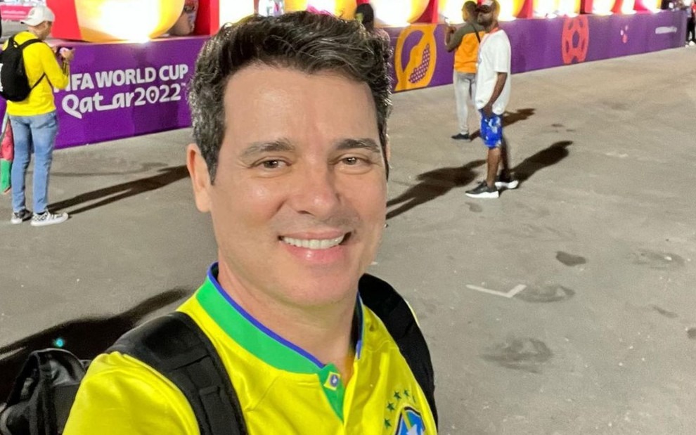 Celso Portiolli tira sarro de torcedores sérvios, no Catar, e um deles reage; veja o vídeo