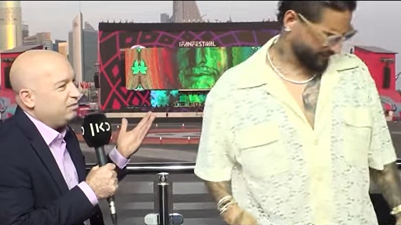 Maluma se irrita com pergunta de apresentador, ao vivo, e deixa programa; assista