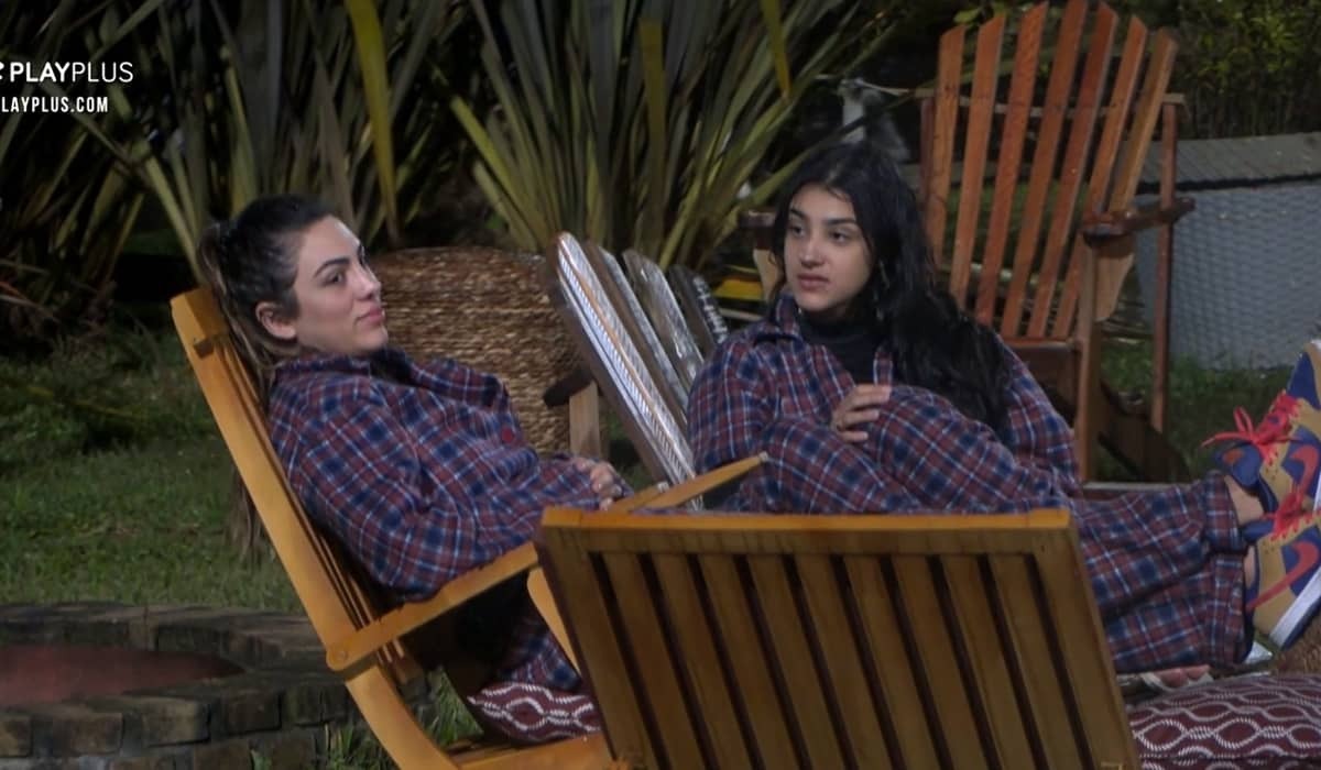 Pétala revela segredo para colar nas provas: “Era só dez”