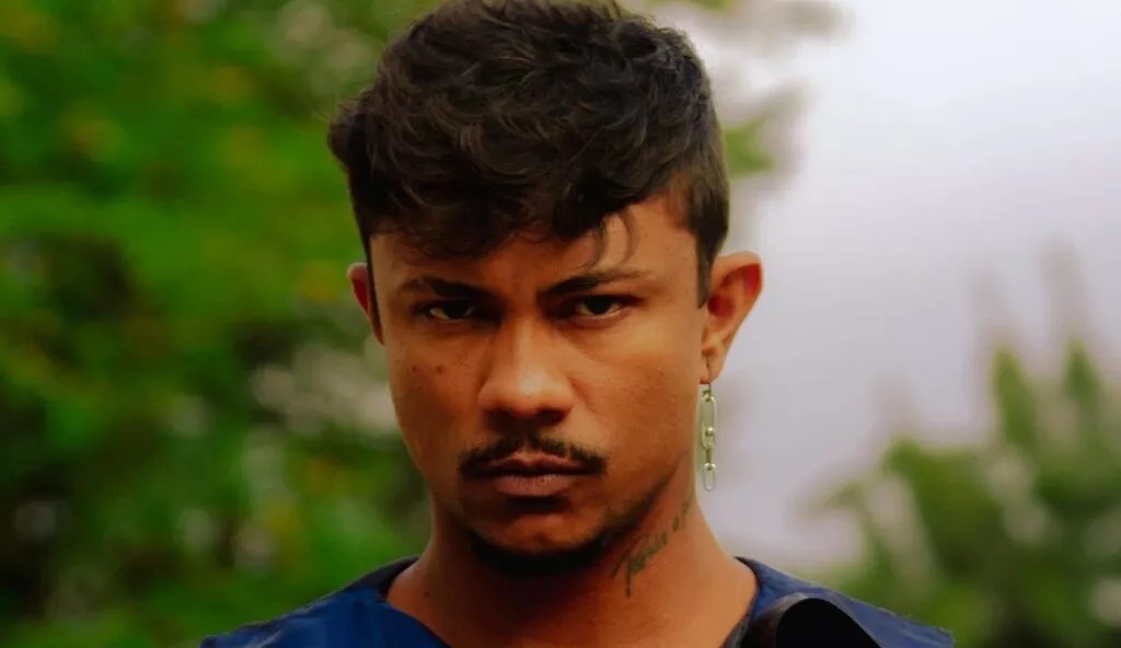 Xamã é expulso de lancha e o comportamento do rapper é criticado