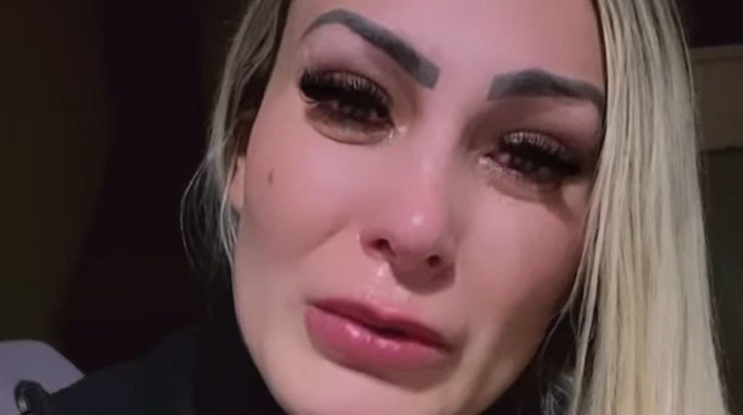 Andressa Urach revela detalhes de suspeita de gravidez: “Em choque”
