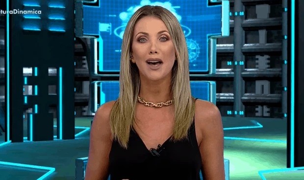Erica Reis anuncia saída da RedeTV! após 10 anos na emissora: “Estou me sentindo renovada”