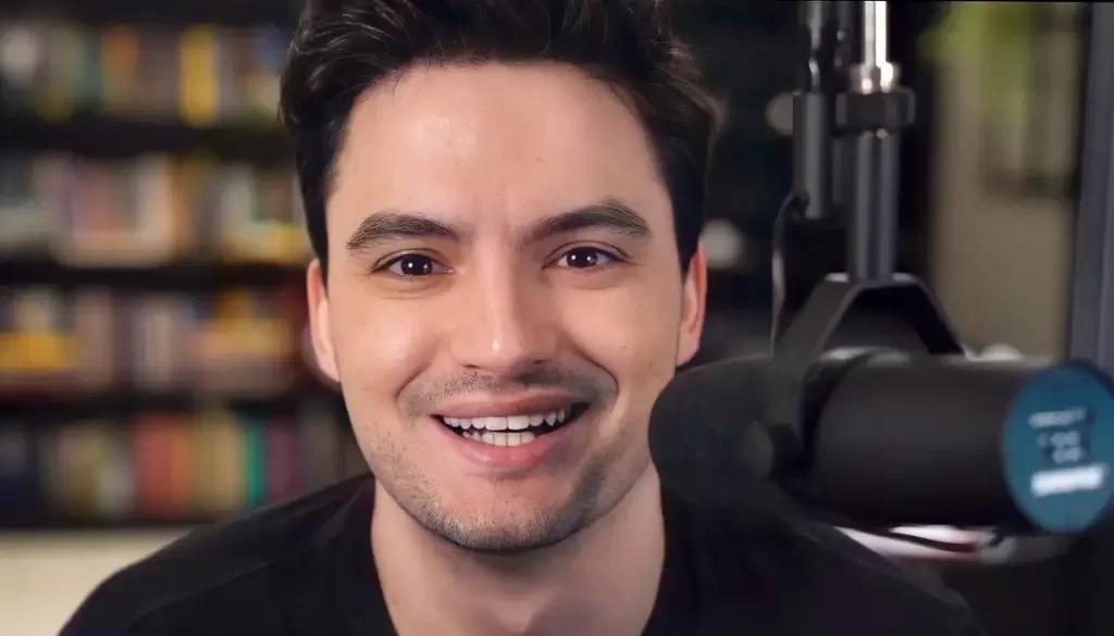 Felipe Neto quase abandona carreira e explica o motivo: “Conflito”