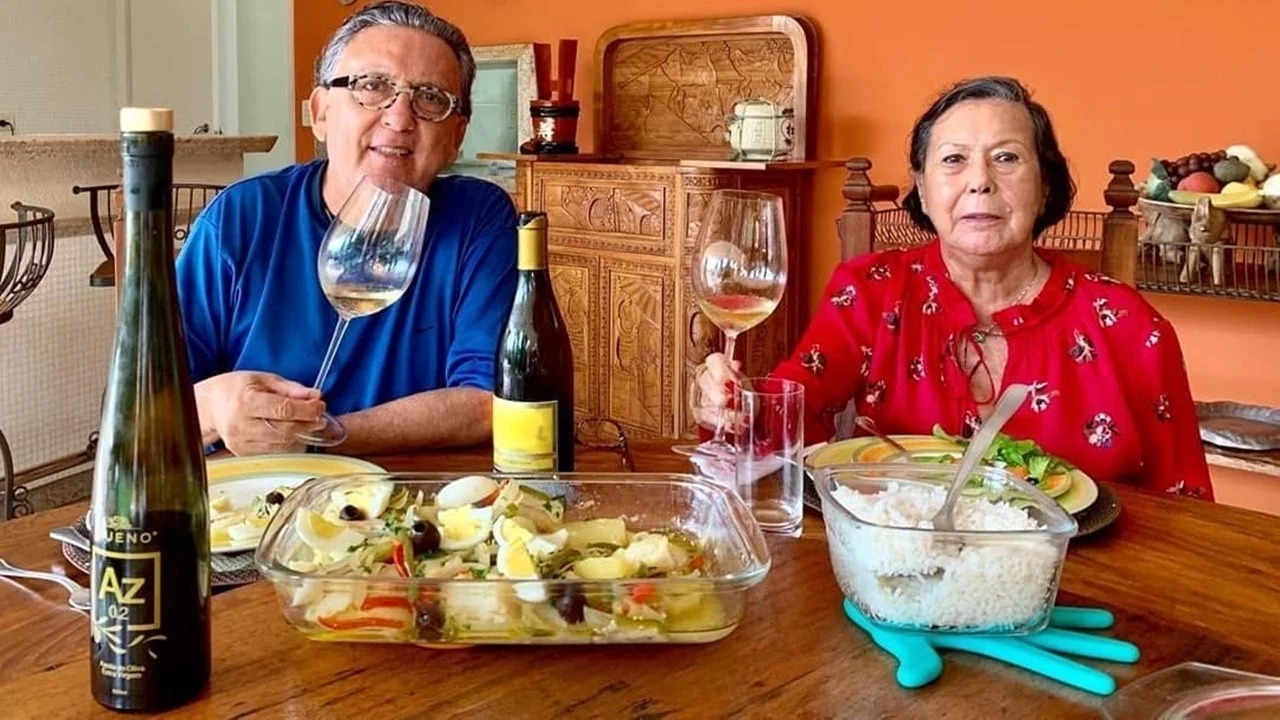 Galvão Bueno se pronuncia após morte da mãe, aos 93 anos