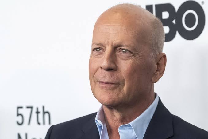 Bruce Willis: Demência do ator não tem cura, mas já dava sinais, aponta neurocientista