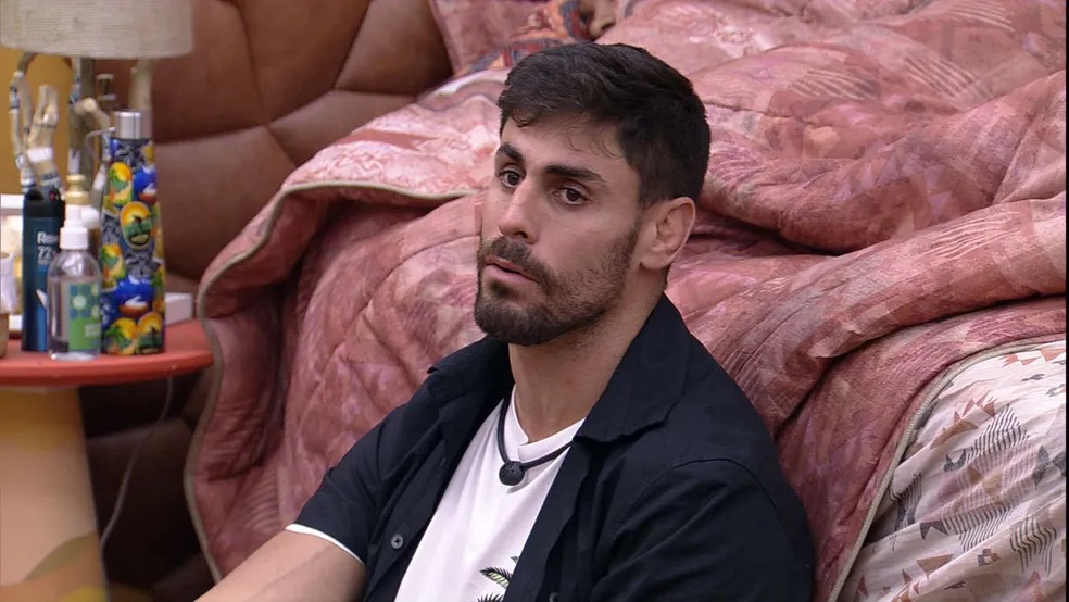 Síndrome de Tourette: Saiba mais sobre a condição que afeta Cara de Sapato, participante do “BBB 23”