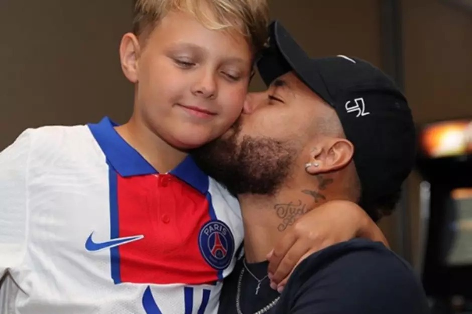 Valor de pensão dada por Neymar ao filho choca internautas: “Não dá pra nada”
