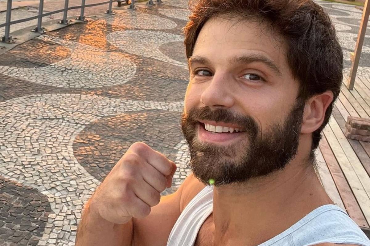 Duda Nagle é adepto a prática inusitada e aparece em banheira de gelo: “Sete minutos”
