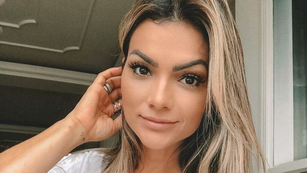 Kelly Key faz alerta de golpe com seu nome: “Fiquem atentos”