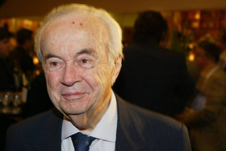 Mauro Salles, primeiro diretor de Jornalismo da TV Globo, morre aos 90 anos