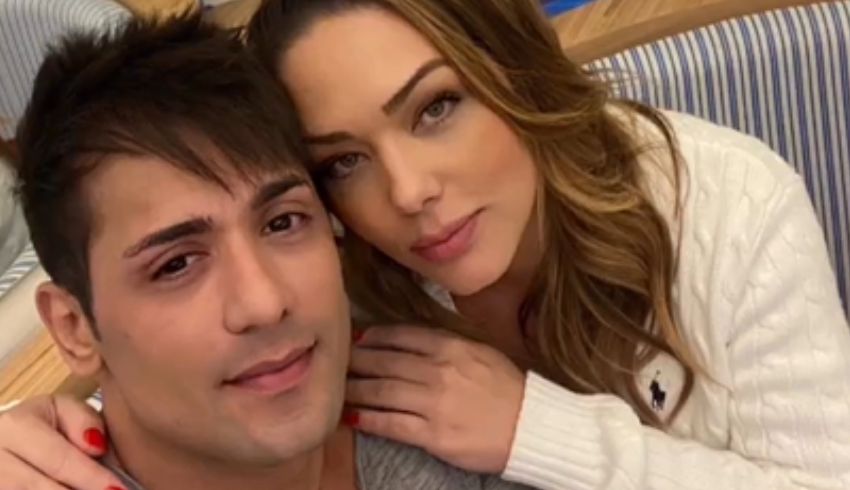 Tania Mara anuncia fim do namoro com Tiago Piquilo
