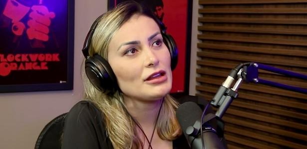 Andressa Urach fala sobre estranho fetiche de cliente: “Quase tirou sangue”