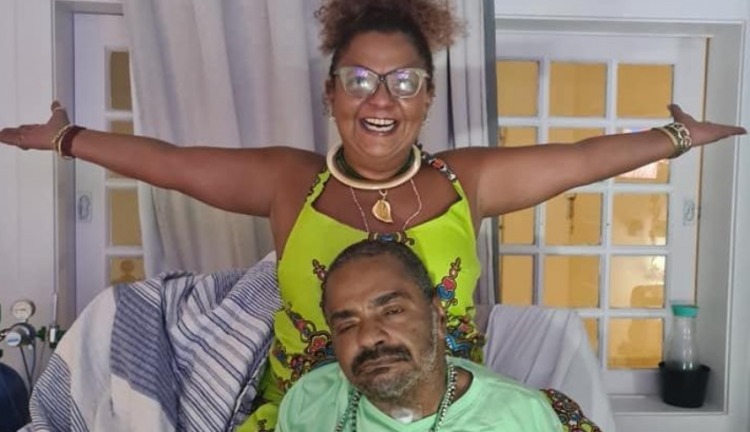Esposa de Arlindo Cruz se pronuncia após ser criticada por arrumar um namorado: “Tratada como vilã”