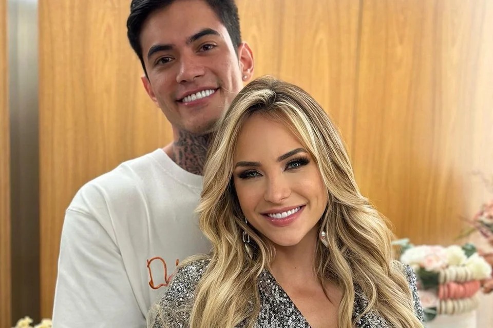Lincoln Lau anuncia fim de namoro com Gabi Martins: “Muito triste, abatido”