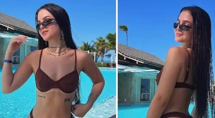 Mel Maia puxa biquíni, mostra tatuagem na virilha e diz: “Obrigada por ter metido”