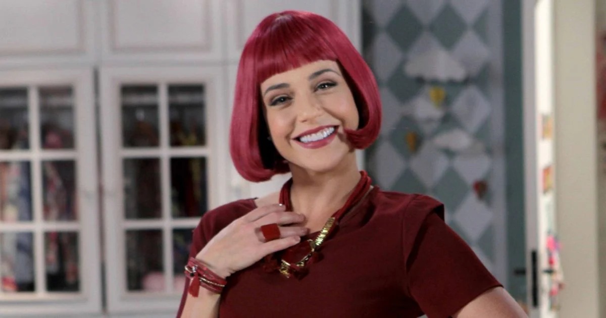 Atriz de “Carinha de Anjo” revela drama familiar após anunciar romance com rapaz 18 anos mais novo