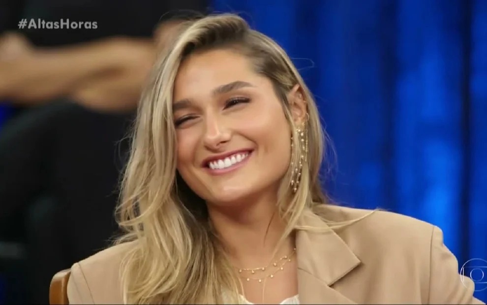 Sasha Meneghel esclarece rumores de que teria nascido sem ânus: “É uma doença”