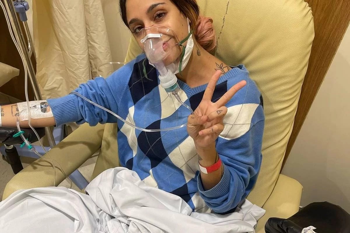 Atriz de “Vai na Fé” vai parar no hospital e descobre caso raro: “Eles nunca viram isso”