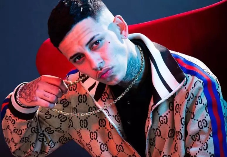 MC Pozza é assassinado dentro de barbearia
