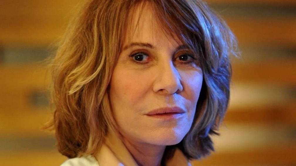 Aos 76 anos, Renata Sorrah assume bissexualidade