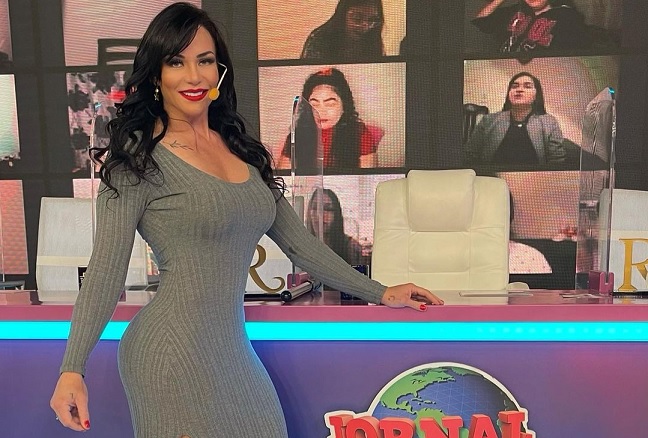 Atriz do SBT, Rhenata Schmidt fatura R$ 10 mil por mês na Privacy