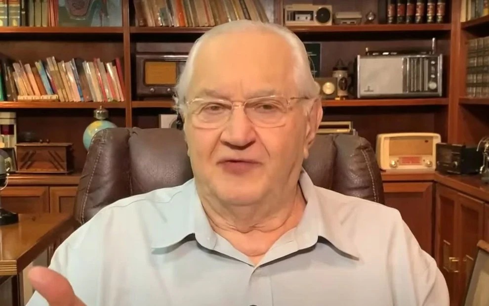 Após demissão, Boris Casoy fala sobre aposentadoria: “Tenho muita lenha para queimar”