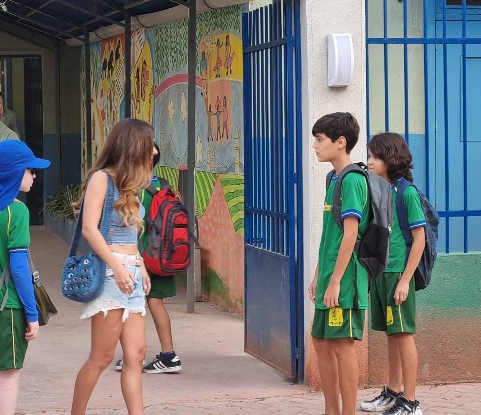 No ar em “Terra e Paixão”, Fred Garcia fala sobre contracenar com Tatá Werneck e Bárbara Reis