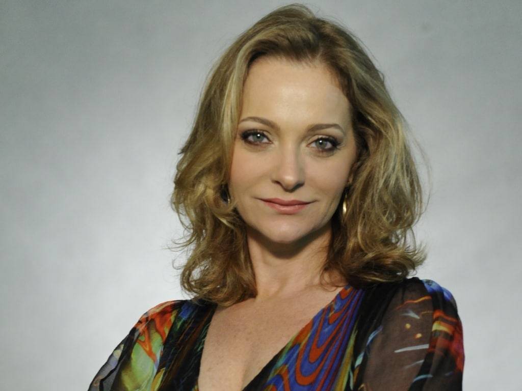 Alexandra Richter entra às pressas para o elenco de “Terra e Paixão”
