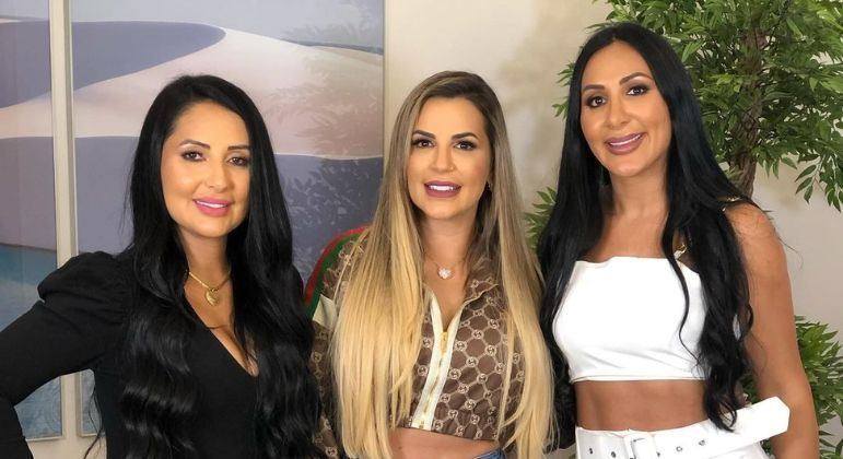 Irmãs Bezerra chocam internautas com foto antes da fama