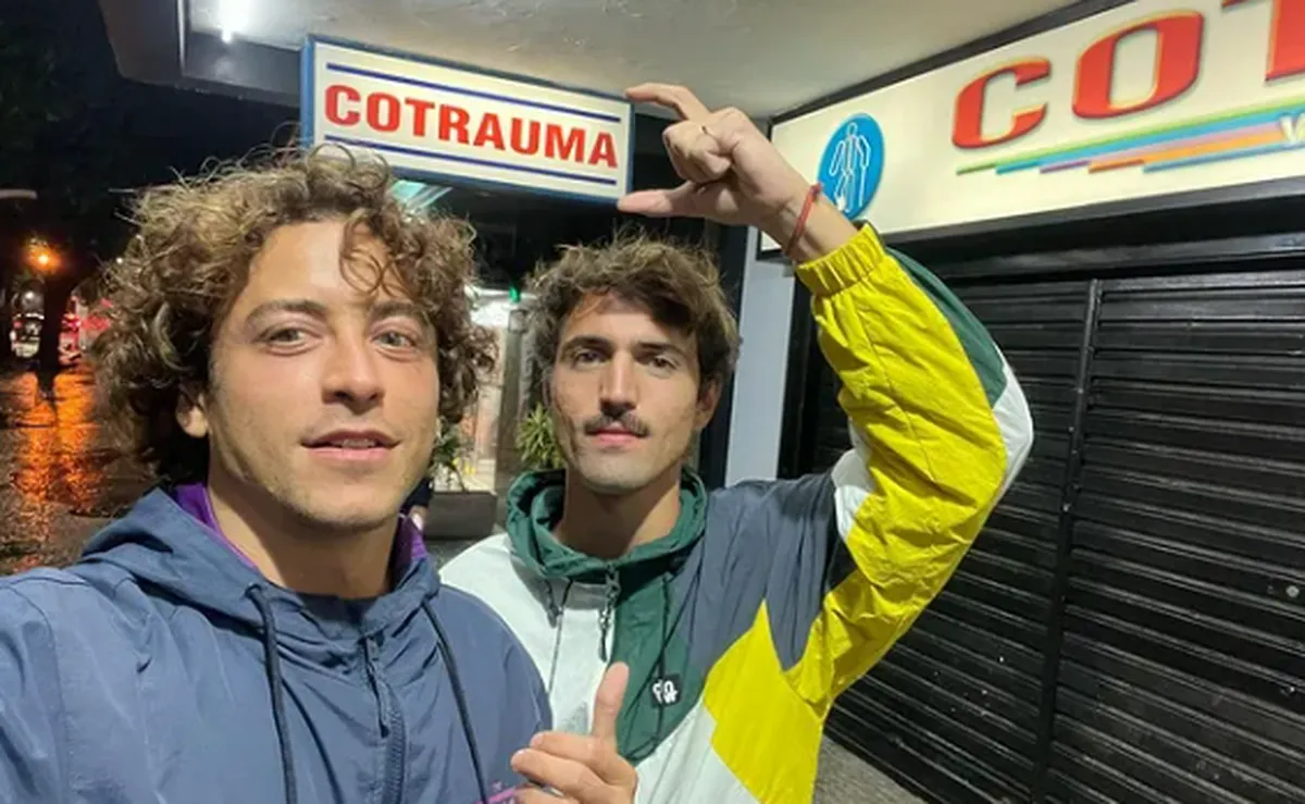 Jesuíta Barbosa fala sobre ter acusado o namorado de agressão: “Forma indevida”