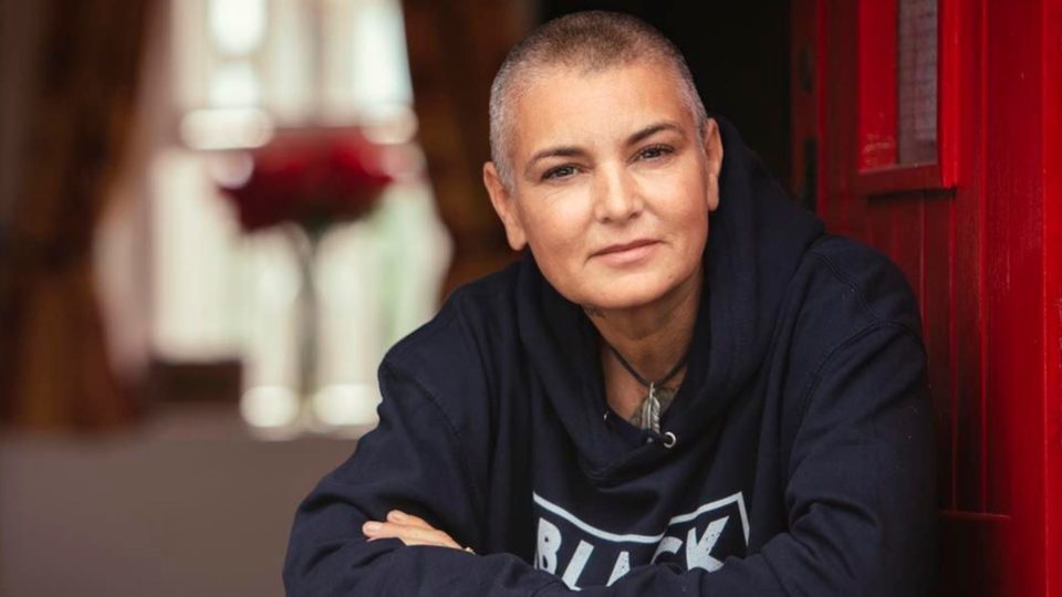 Morre, aos 56 anos, a cantora Sinéad O’Connor
