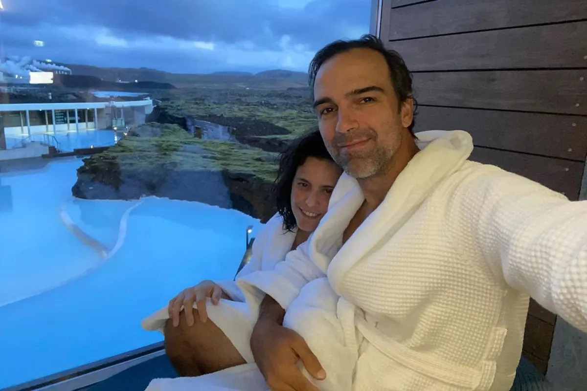 Tadeu Schmidt revela fetiche inusitado com a esposa: “Um tesão jogando Mario”