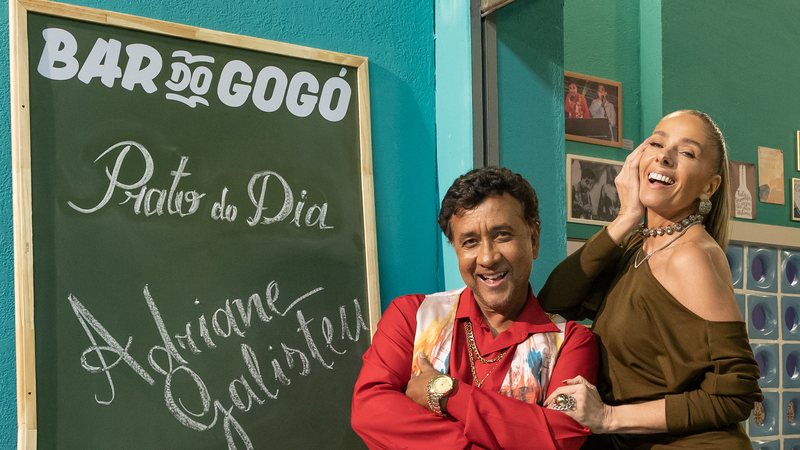 Adriane Galisteu surge em estreia de novo programa de humor no Multishow